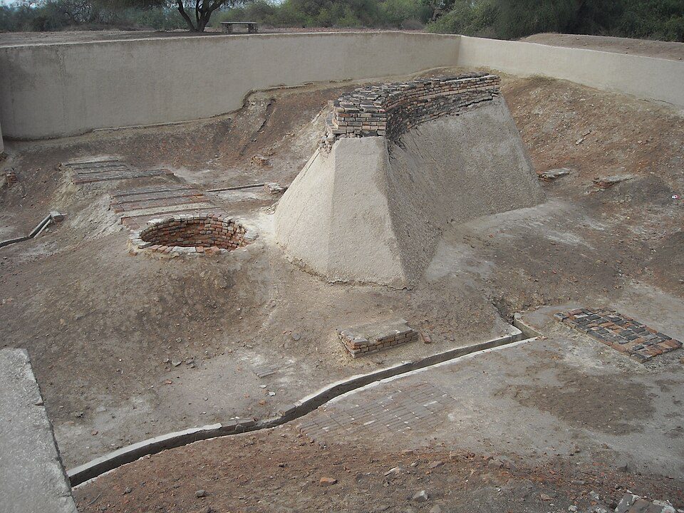 Brick-lined well and adjoining bathing platform at the Indus Valley site of Harappa